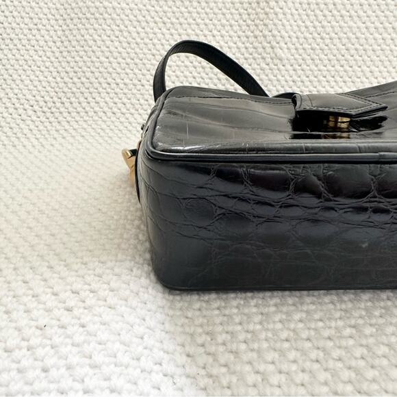 Sondra Roberts Vintage Black Leather Croc Embossed Rectangular Box Crossbody Bag - Picture 12 of 16
